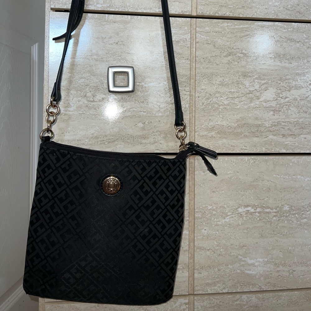 Tommy Hilfiger Crossbody
